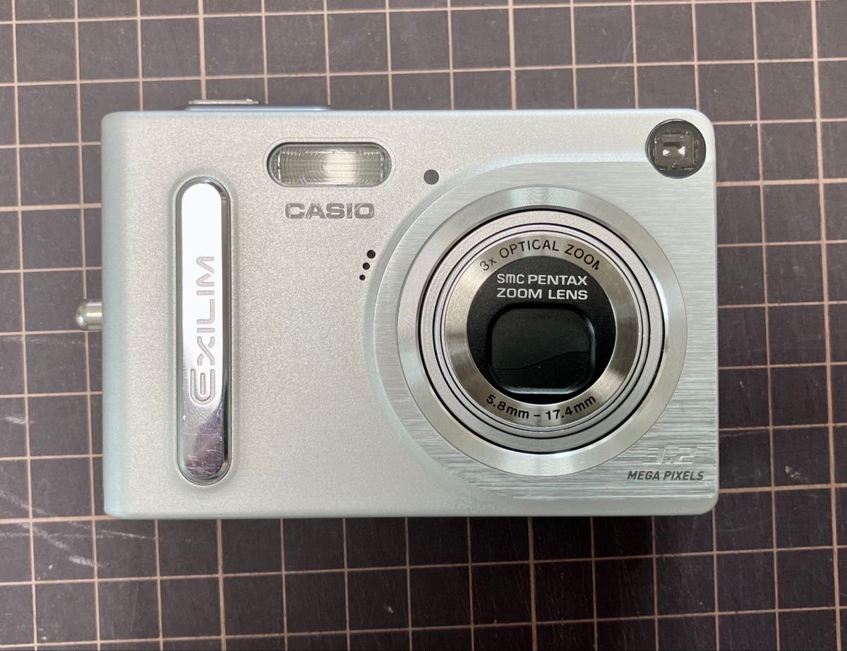 気まぐれ値引中−3000円 CASIO EXILIM エクシリム コンパクト 気まぐれ値引中−3000円 CASIO EXILIM エクシリム コンパクト