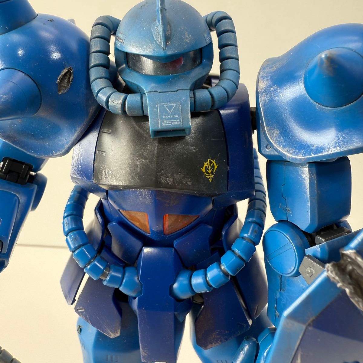 ガンプラ完成品 MG グフVer.2.0 & ランバ・ラル ハモン グラデ塗装 ガンプラ完成品 MG グフVer 2 0 & ランバ・ラル ハモン グラデ