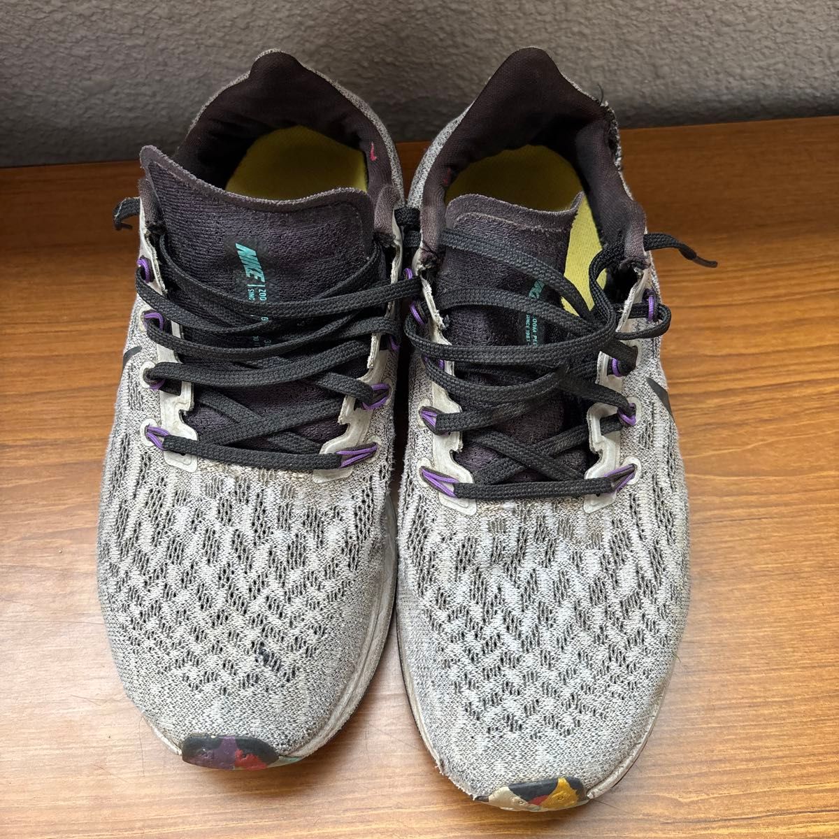 NIKE ランニングシューズ スニーカー グレー系|Yahoo!フリマ NIKE ランニングシューズ スニーカー グレー系|Yahoo!フリマ