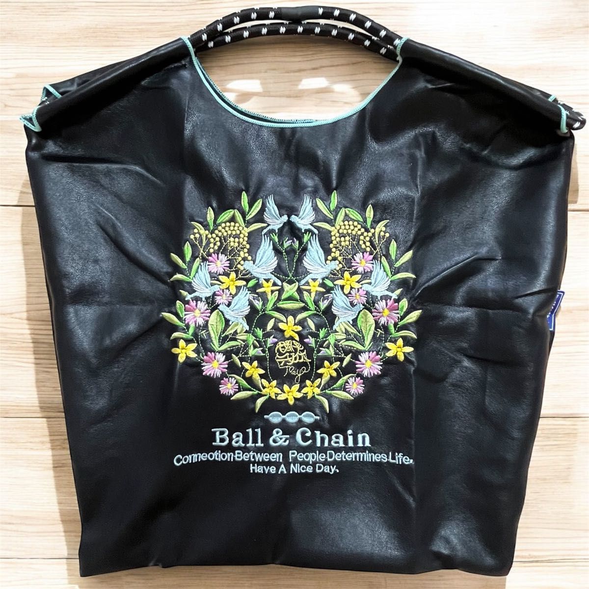花と鳥柄 刺繍 エコバッグ 肩掛けバッグ PUレザー 黒 Msize 花と鳥柄 刺繍 エコバッグ 肩掛けバッグ PUレザー 黒 Msize