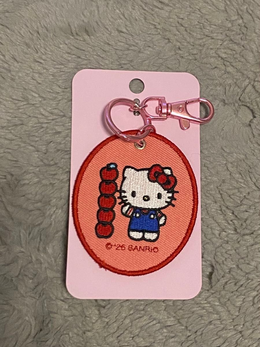 新品 Sanrio サンリオ ハローキティ刺繍ワッペンキーホルダー 新品 Sanrio サンリオ ハローキティ刺繍ワッペンキーホルダー