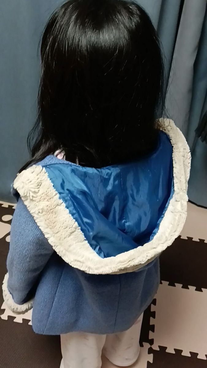 klad skap 110cm コート アウター 女の子 ブルー 青フード ファー Aライン