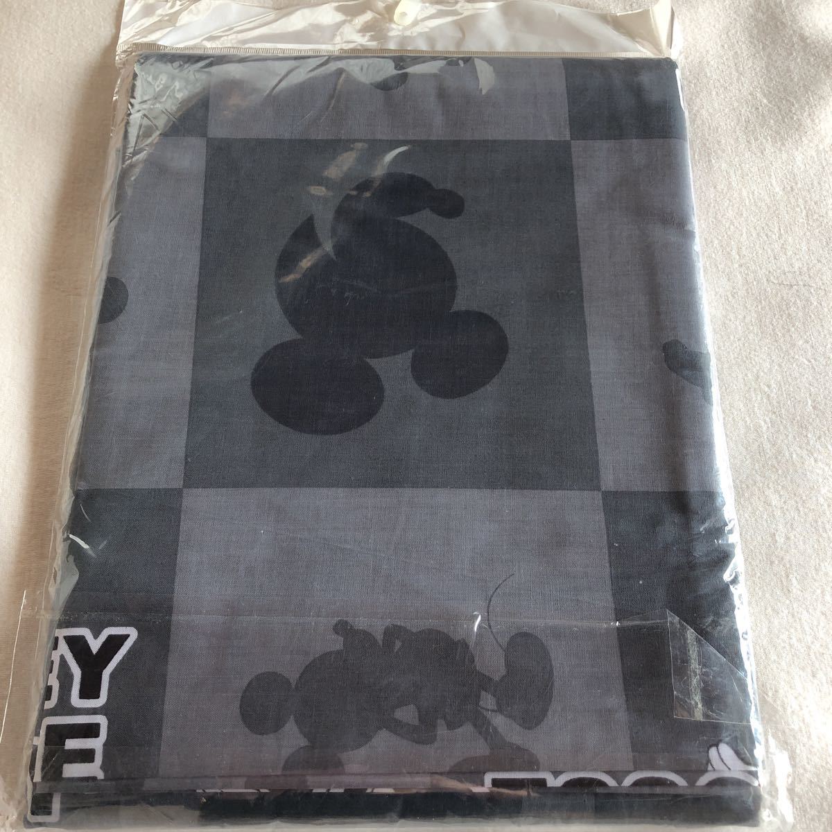  square kotatsu on . cover Mickey Mouse Mickeymouse new goods simple type topping cover Disney Disney character prompt decision 