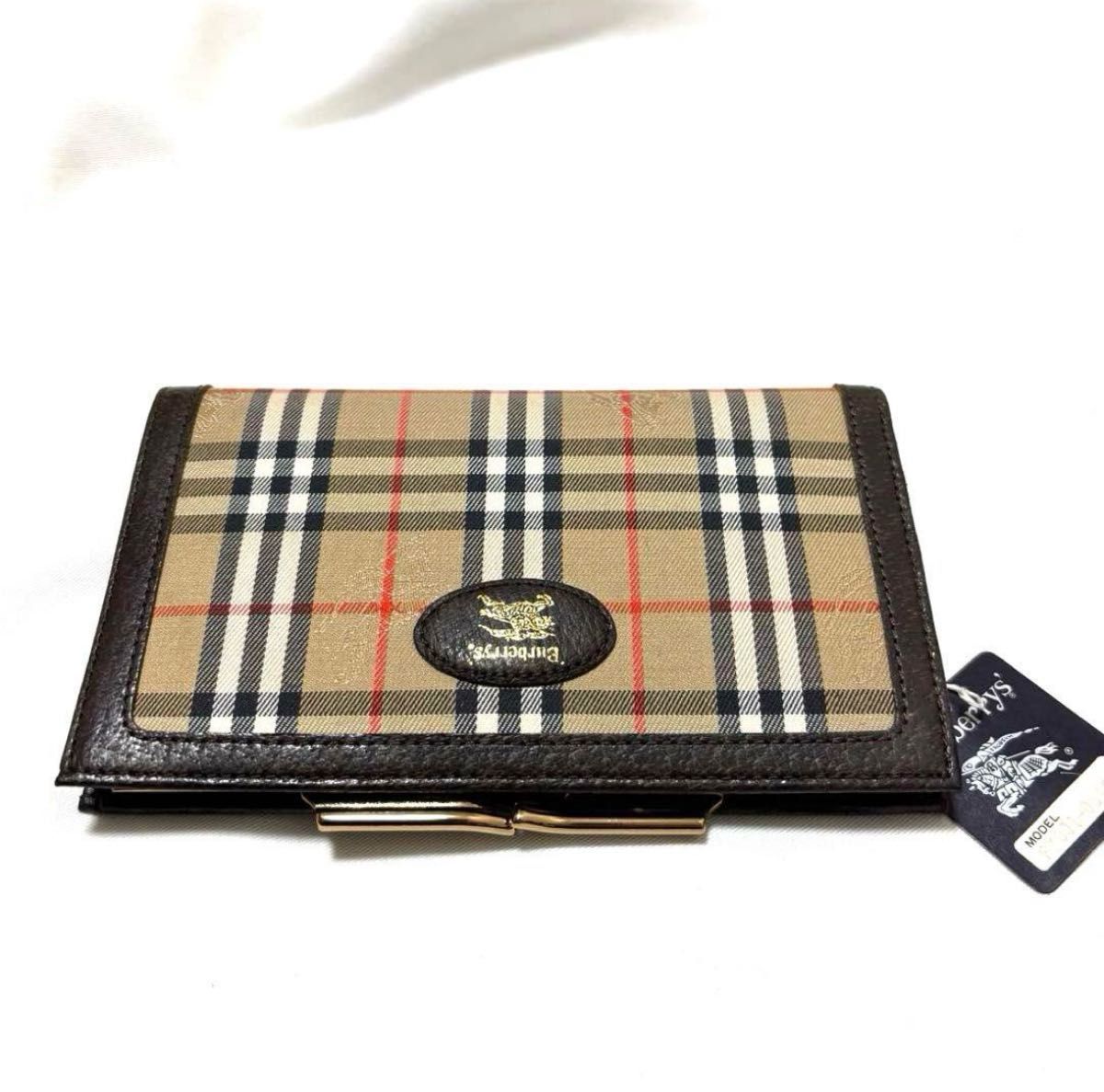 未使用品 BURBERRY バーバリー ノバチェック 折り財布 金がま口 未使用品 BURBERRY バーバリー ノバチェック 折り財布 金がま口