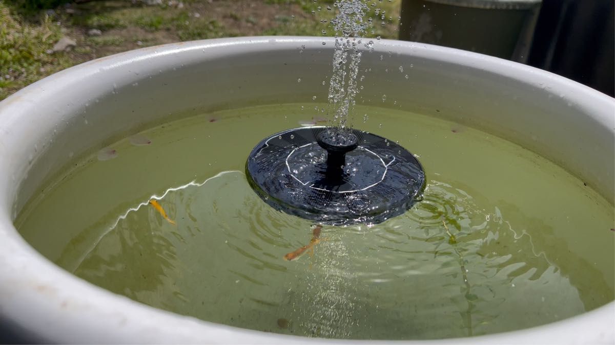 噴水 ソーラー めだか 水槽