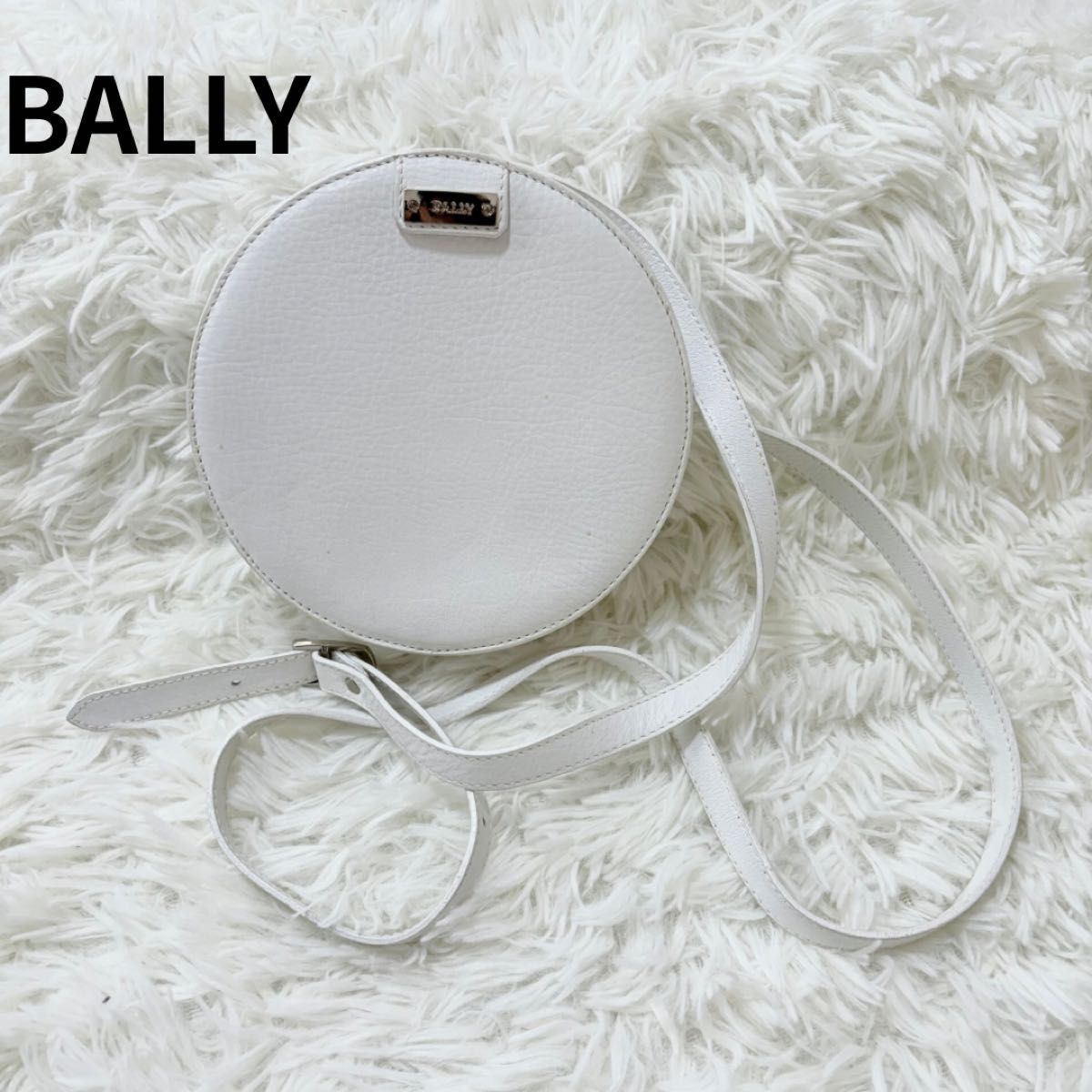 BALLY バリー ショルダーバッグ サークル 丸 ホワイト レザー BALLY バリー ショルダーバッグ サークル 丸 ホワイト レザー