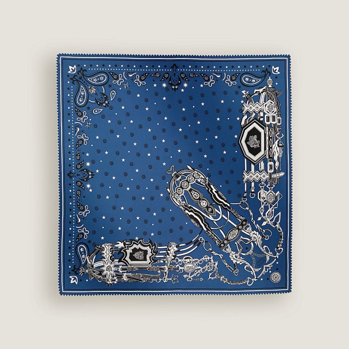 新品未使用 エルメス シルクバンダナ カレ55 2024AW 野村大輔 青 新品未使用 エルメス シルクバンダナ カレ55 2024AW 野村大輔 青