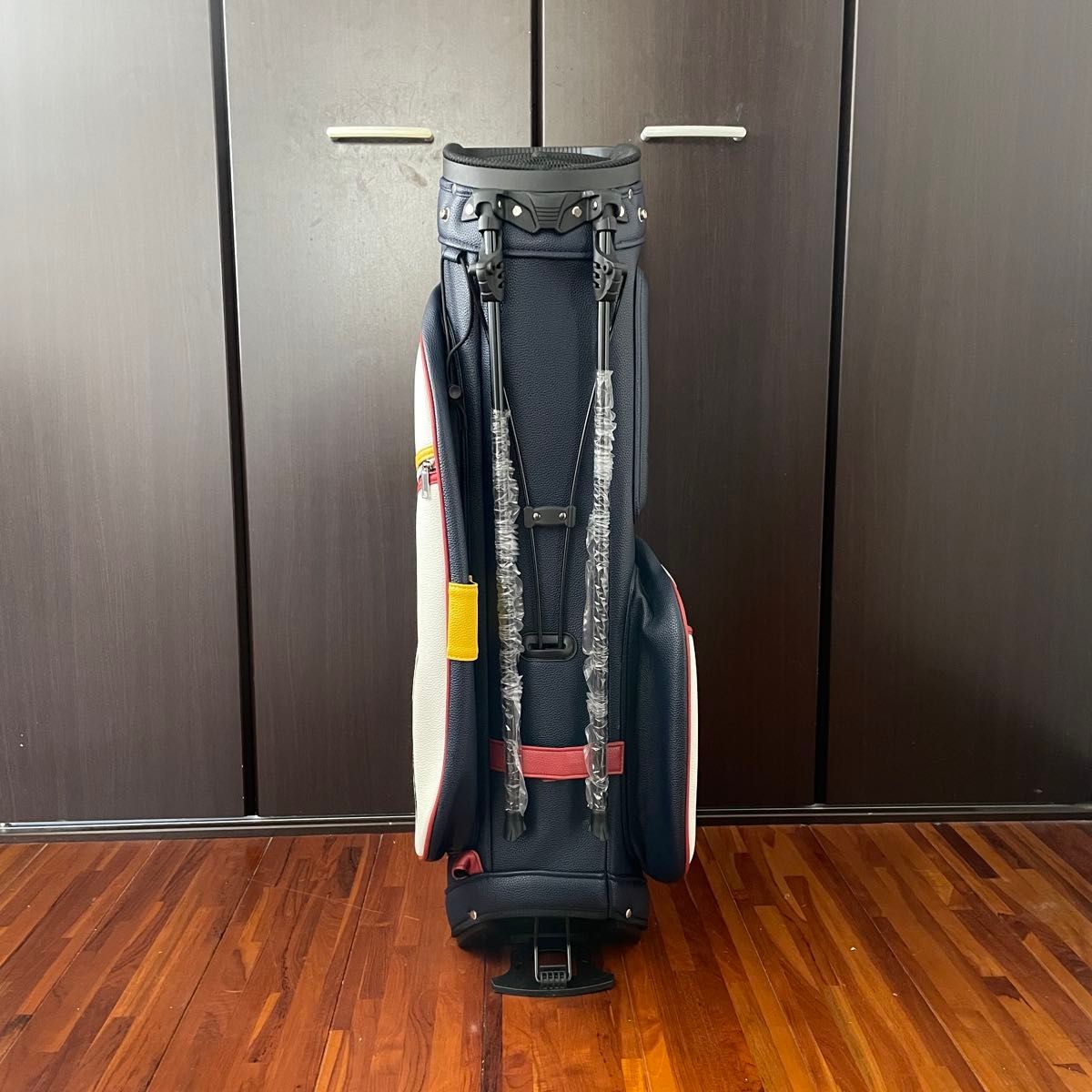 新品未使用】Almigos GOLF アルミゴスゴルフ スタンドキャディ 新品未使用】Almigos GOLF アルミゴスゴルフ スタンドキャディ