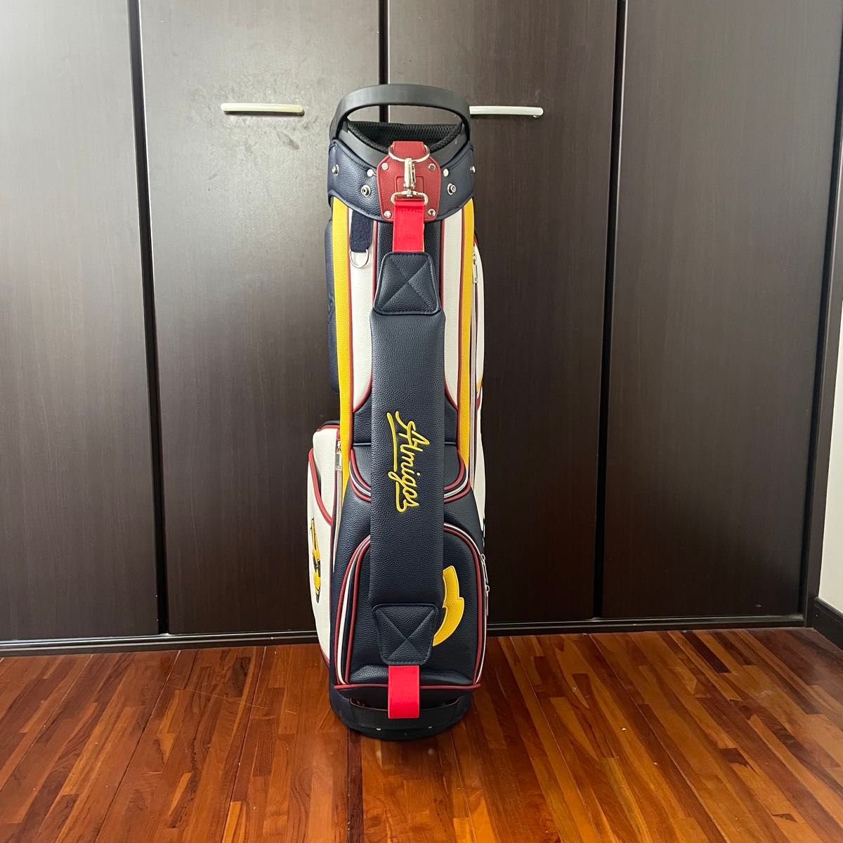 新品未使用】Almigos GOLF アルミゴスゴルフ スタンドキャディ 新品未使用】Almigos GOLF アルミゴスゴルフ スタンドキャディ