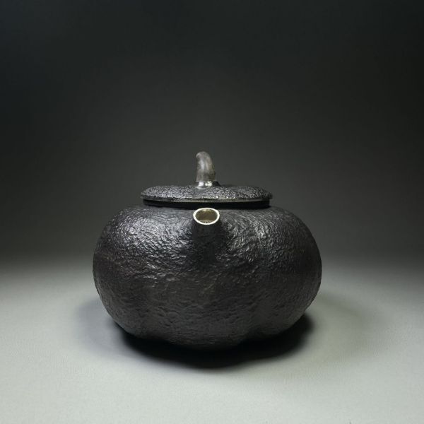 純銀製 三越製 南瓜形急須 木摘 木取手 銀瓶 古美術品 煎茶道具 純銀製 三越製 南瓜形急須 木摘 木取手 銀瓶 古美術品 煎茶道具