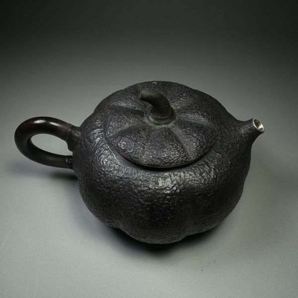 純銀製 三越製 南瓜形急須 木摘 木取手 銀瓶 古美術品 煎茶道具 純銀製 三越製 南瓜形急須 木摘 木取手 銀瓶 古美術品 煎茶道具