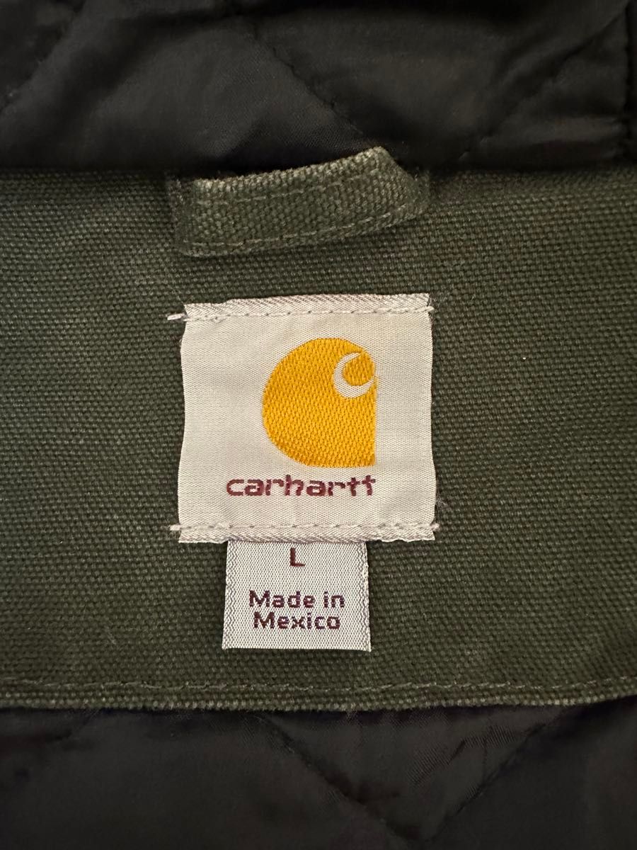 carhartt カーハート (メキシコ製)ダックベスト フード付き RN carhartt カーハート (メキシコ製)ダックベスト フード付き RN