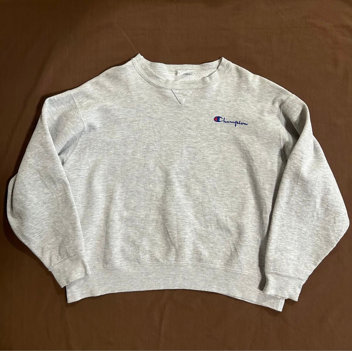90s Champion 前V 刺繍ロゴ スウェット ヴィンテージ トレーナー 90s Champion 前V 刺繍ロゴ スウェット ヴィンテージ トレーナー