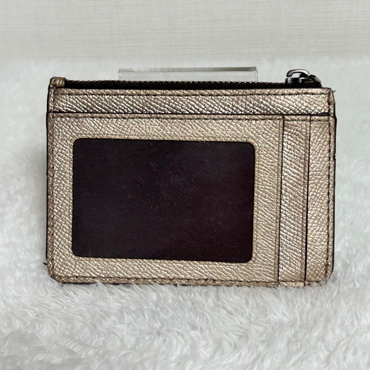 COACH コーチ メタリック ロゴ パスケース 定期入れ カード COACH コーチ メタリック ロゴ パスケース 定期入れ カード