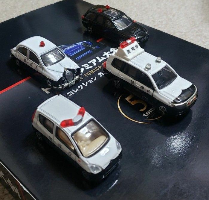 トミカ トイズドリームプロジェクト こだわりパトカー トミカ トイズドリームプロジェクト こだわりパトカー