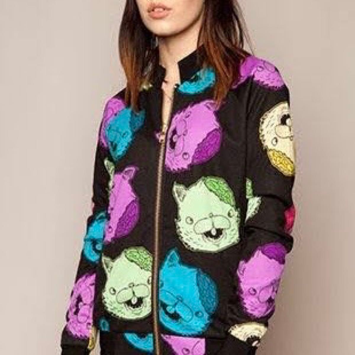 DROP DEAD ドロップデッド 総柄ジップアップパーカー M|Yahoo DROP DEAD ドロップデッド 総柄ジップアップパーカー M|Yahoo