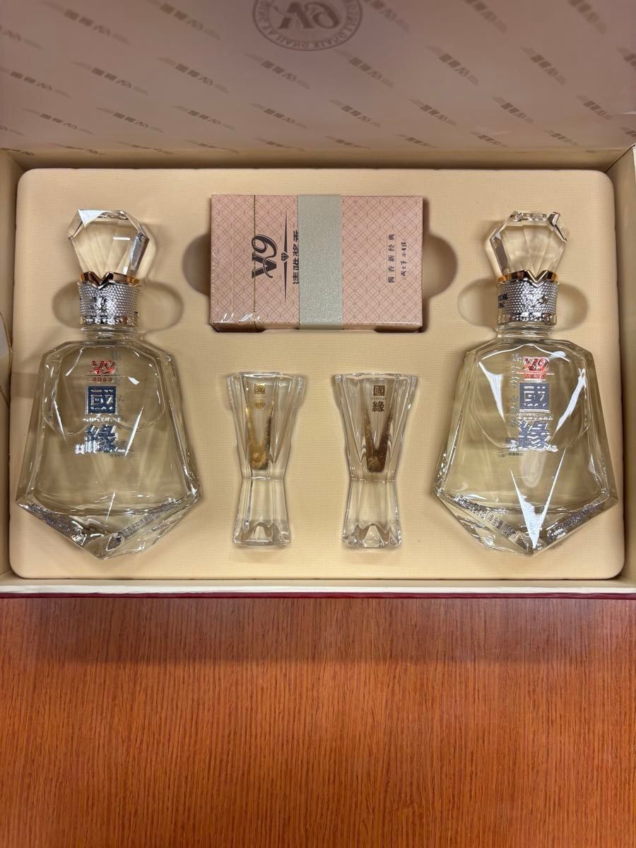 国縁 白酒(GUOYUAN 高級酒)ギフトセット100ml×2|Yahoo!フリマ 国縁 白酒(GUOYUAN 高級酒)ギフトセット100ml×2|Yahoo!フリマ
