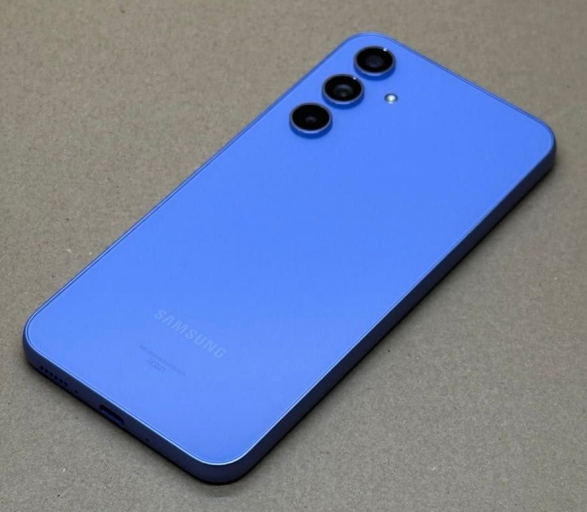 Galaxy A54 5G SCG21 国内版SIMフリー おサイフケータイ機能あり Galaxy A54 5G SCG21 国内版SIMフリー おサイフケータイ機能あり
