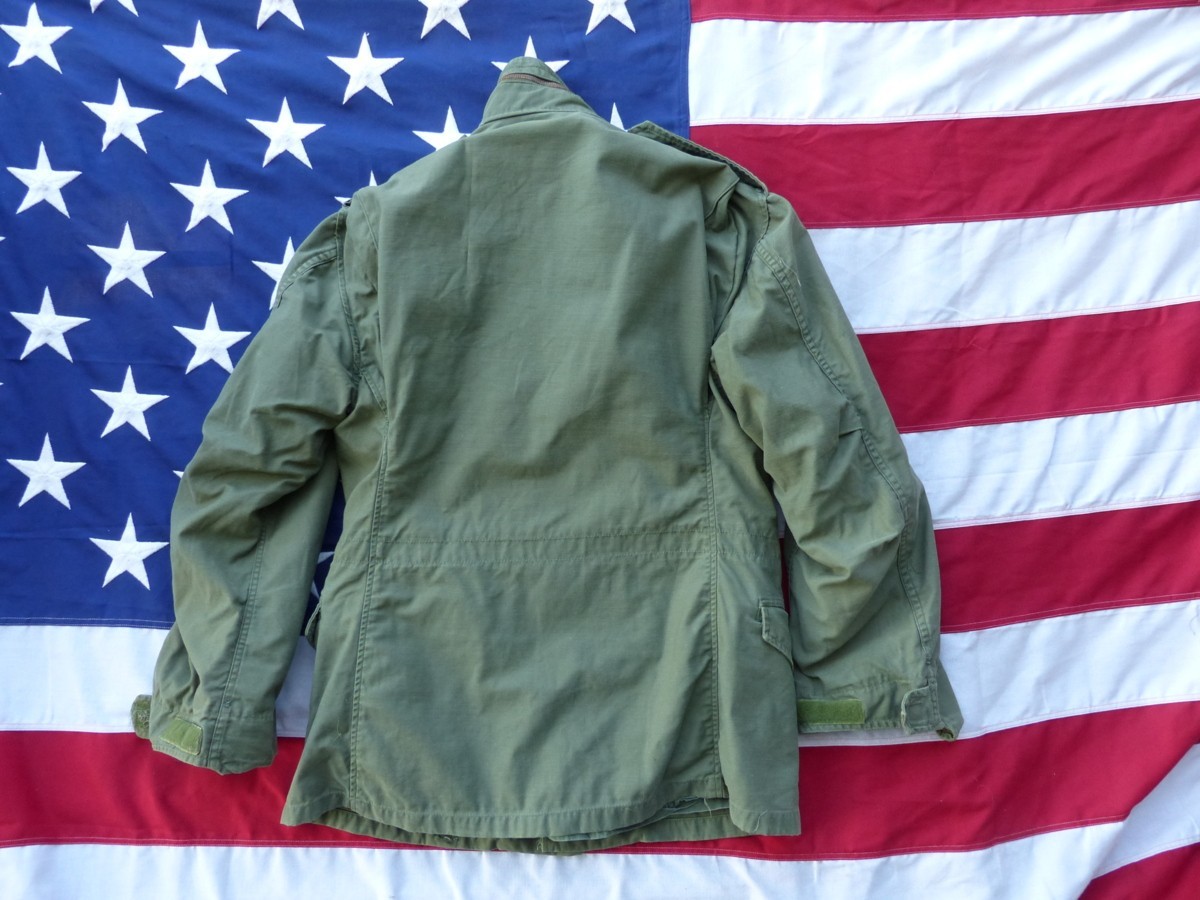 新作入荷!! 米軍実物 1977” Ｍ６５ フィールドジャケット ＯＤ　Ｓ－Ｒ　　Ｆ92