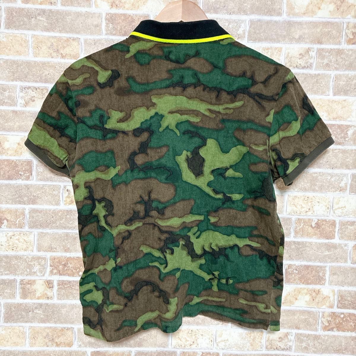 良品 MONCLER モンクレール 迷彩 ポロシャツ カモフラ マグリア 良品 MONCLER モンクレール 迷彩 ポロシャツ カモフラ マグリア