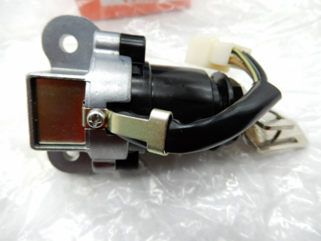 * new goods! free shipping!*AN80-G1* Kawasaki original! ignition switch *27005-1101* sale end goods!*K90.KM90.KH90.KC90