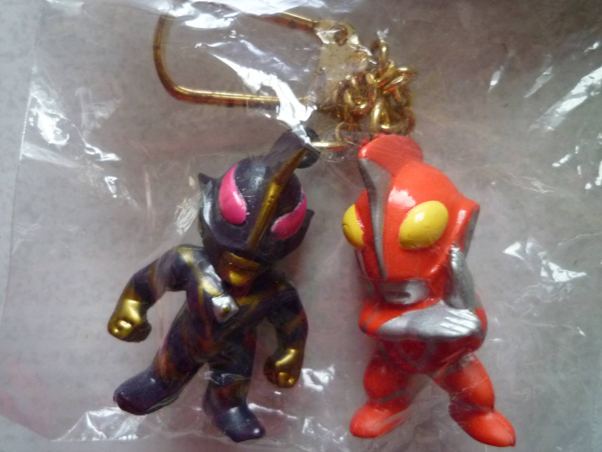 ヤフオク! - ウルトラマンゼアス ウルトラマンシャドー キー...