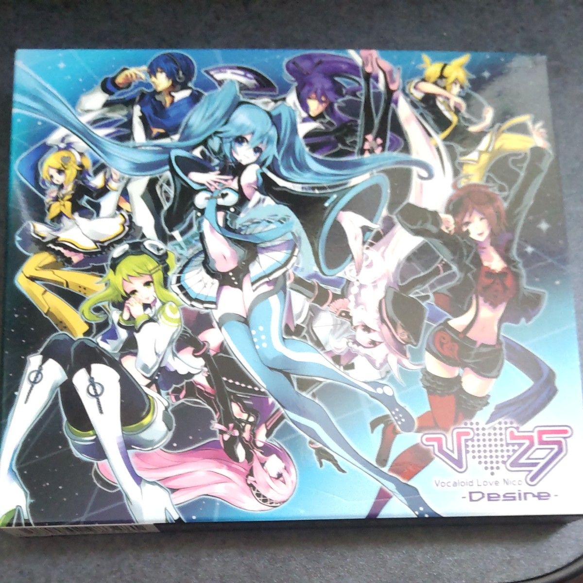 初音ミク CD 全19曲収録 DESIRE 定価2000円 2012年発売 平成