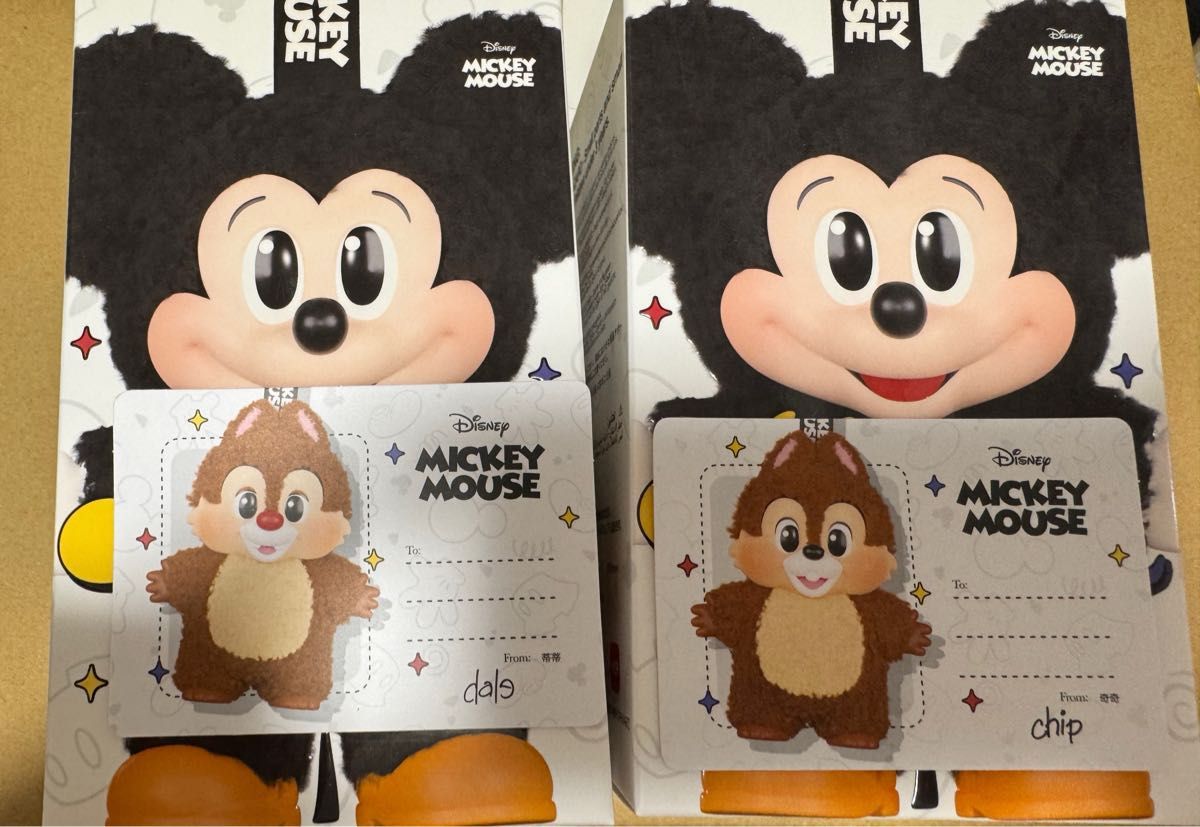 ポップマート ディズニー ミッキーファミリー チップ デール 2個 ポップマート ディズニー ミッキーファミリー チップ デール 2個