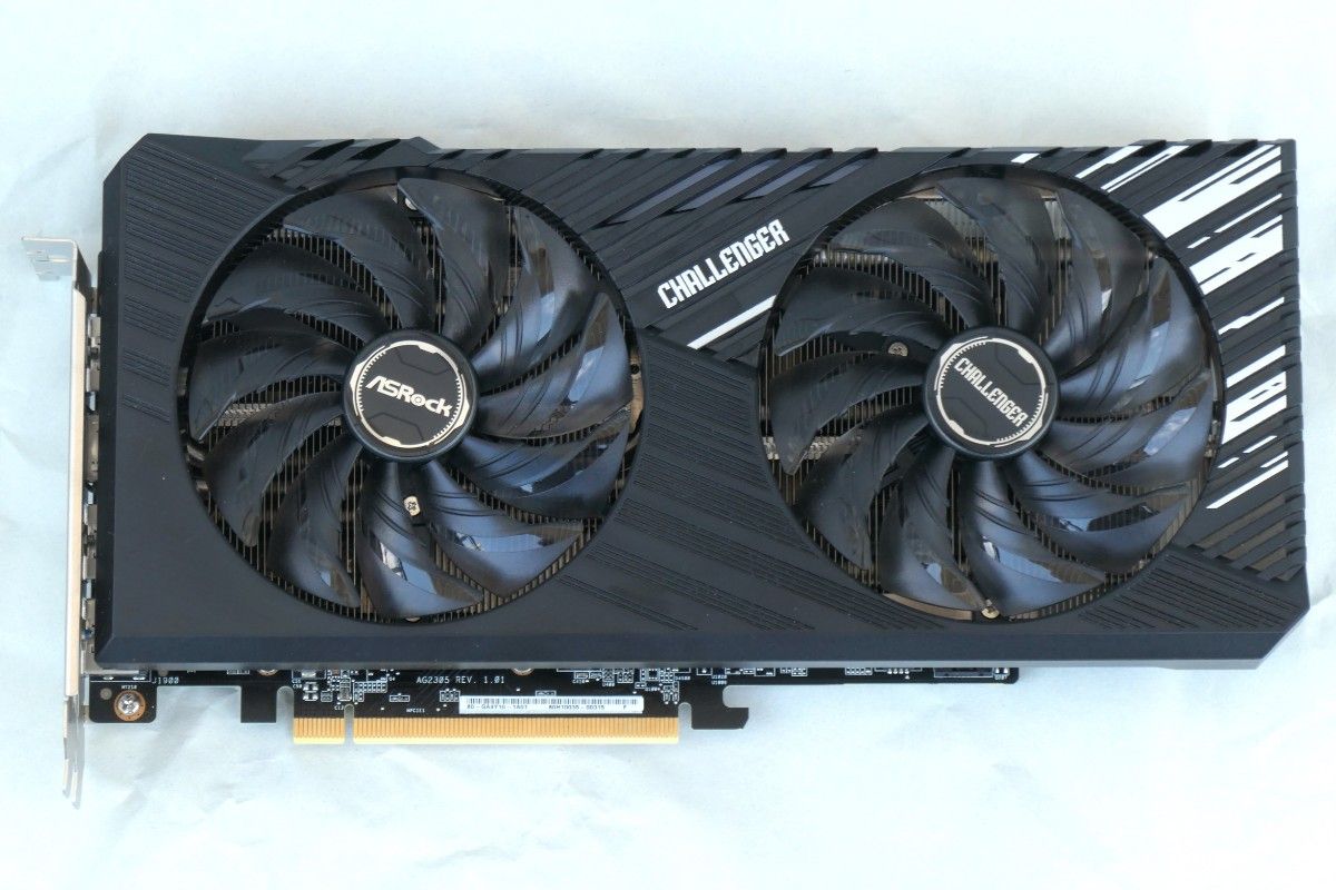 メモリ16GB ASRock Radeon RX 7600 XT Challenger 16GB OC 動作 メモリ16GB ASRock Radeon RX 7600 XT Challenger 16GB OC 動作