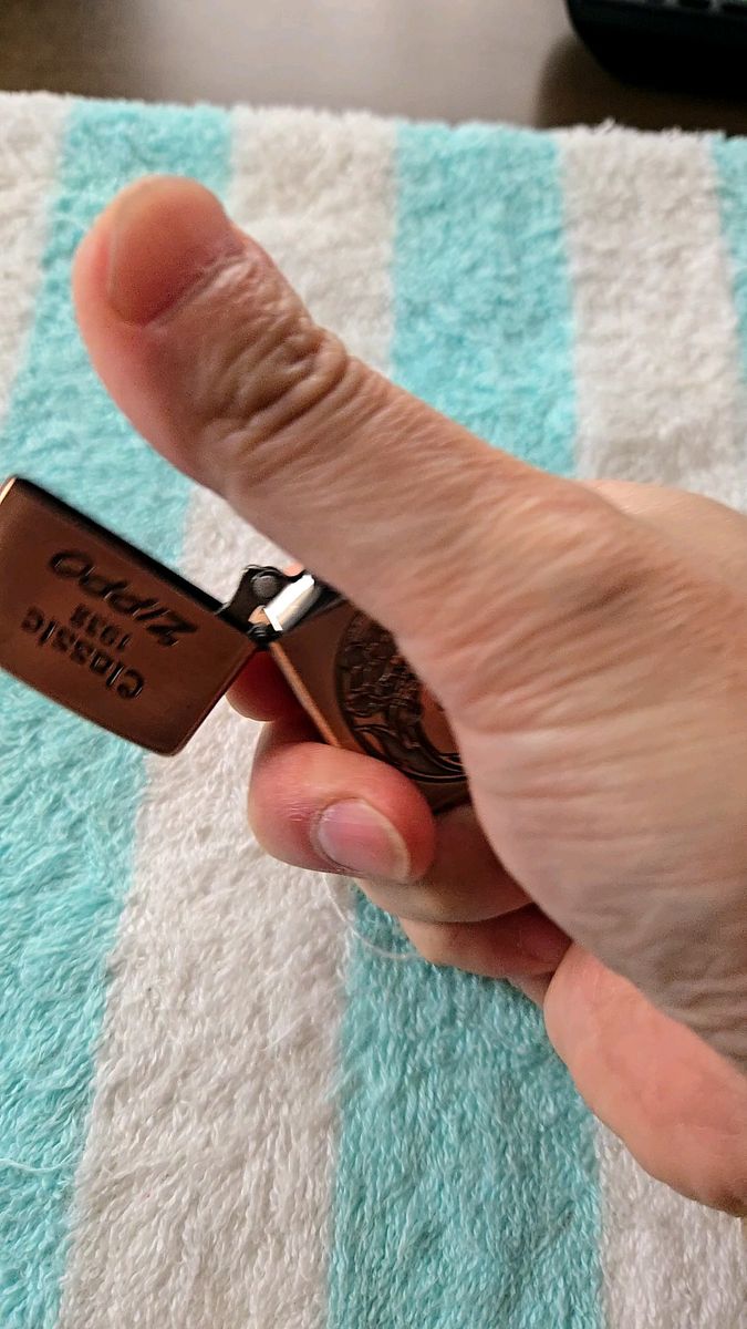 ZIPPO Classic 1932 オイルライター ケース付き(中古品)