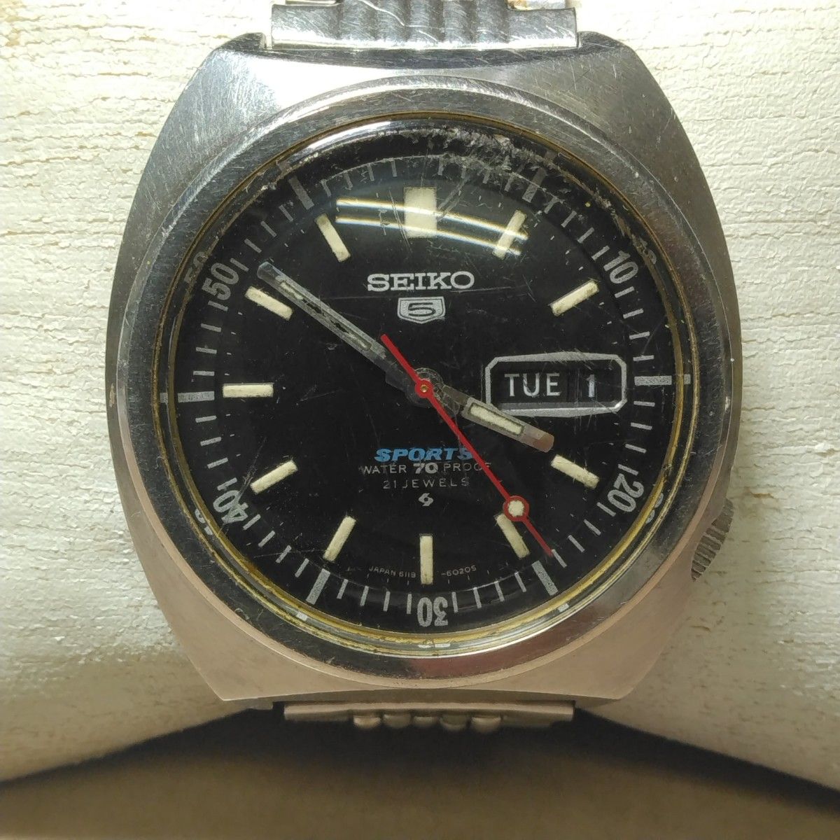 日差46秒】SEIKO セイコー 5 ファイブスポーツ 21石 自動巻き 日差46秒】SEIKO セイコー 5 ファイブスポーツ 21石 自動巻き