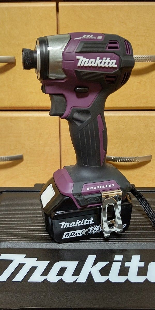 マキタ 18V充電式インパクトドライバ TD173DGXAP 限定色 マキタ 18V充電式インパクトドライバ TD173DGXAP 限定色
