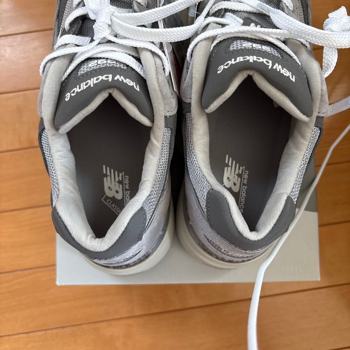 新品未使用 New Balance 992 新品未使用 New Balance 992
