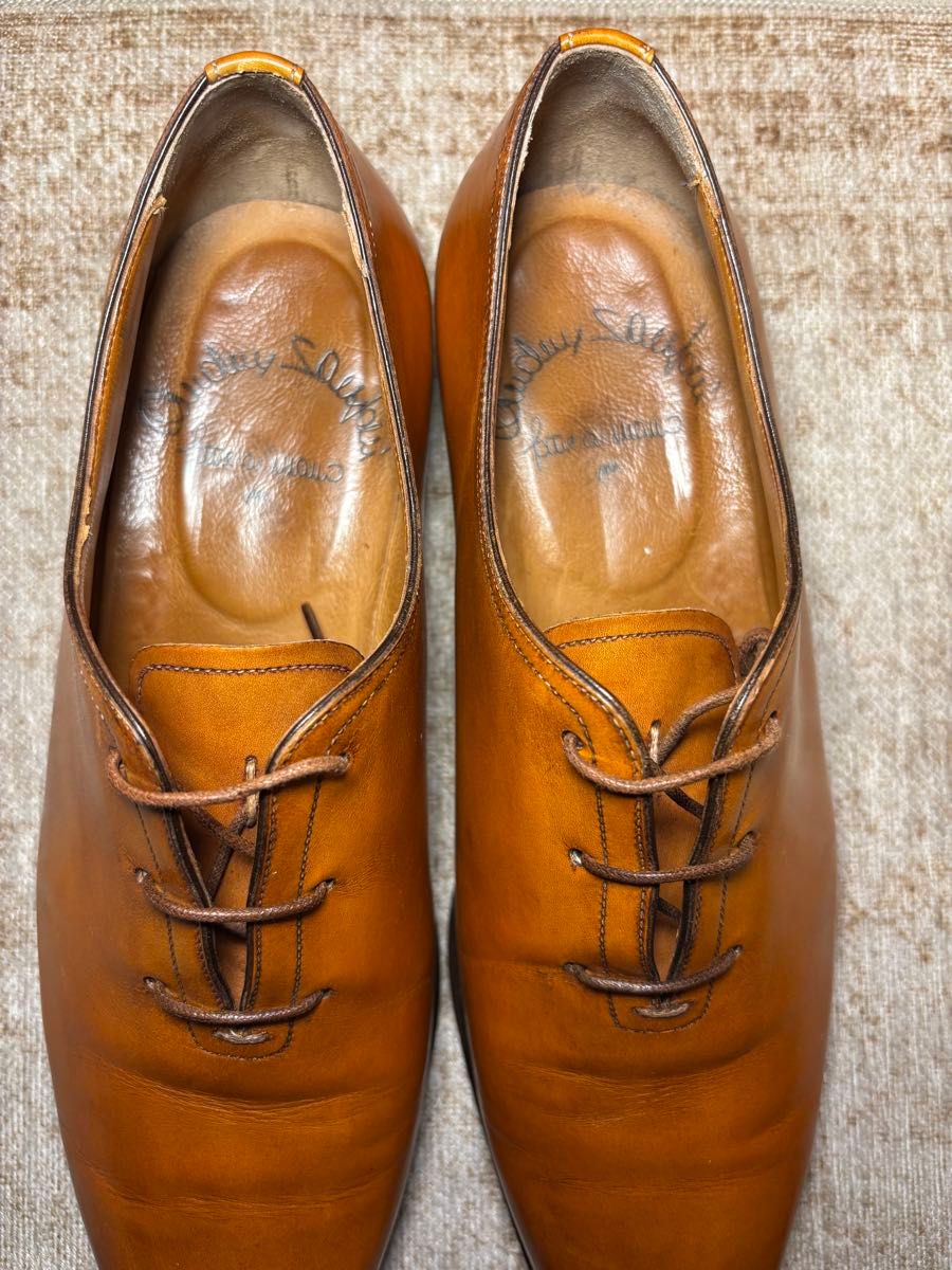極美品】Santoni ホールカット UK5 5(25相当) 茶色 ブラウン 極美品】Santoni ホールカット UK5 5(25相当) 茶色 ブラウン