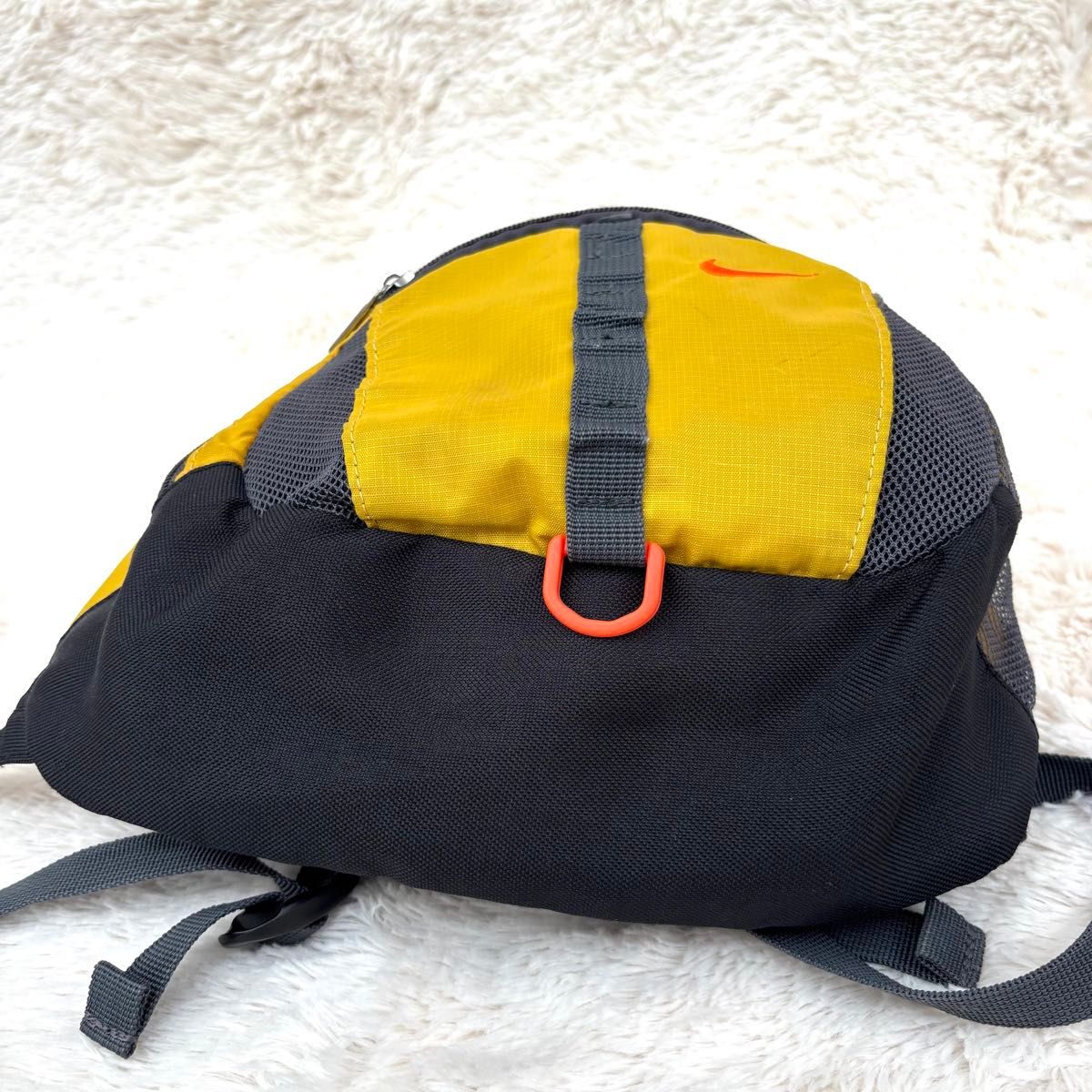 OLD NIKE Y2K archive bodybag ボディバッグ TECH系 テック系 OLD NIKE Y2K archive bodybag ボディバッグ TECH系 テック系