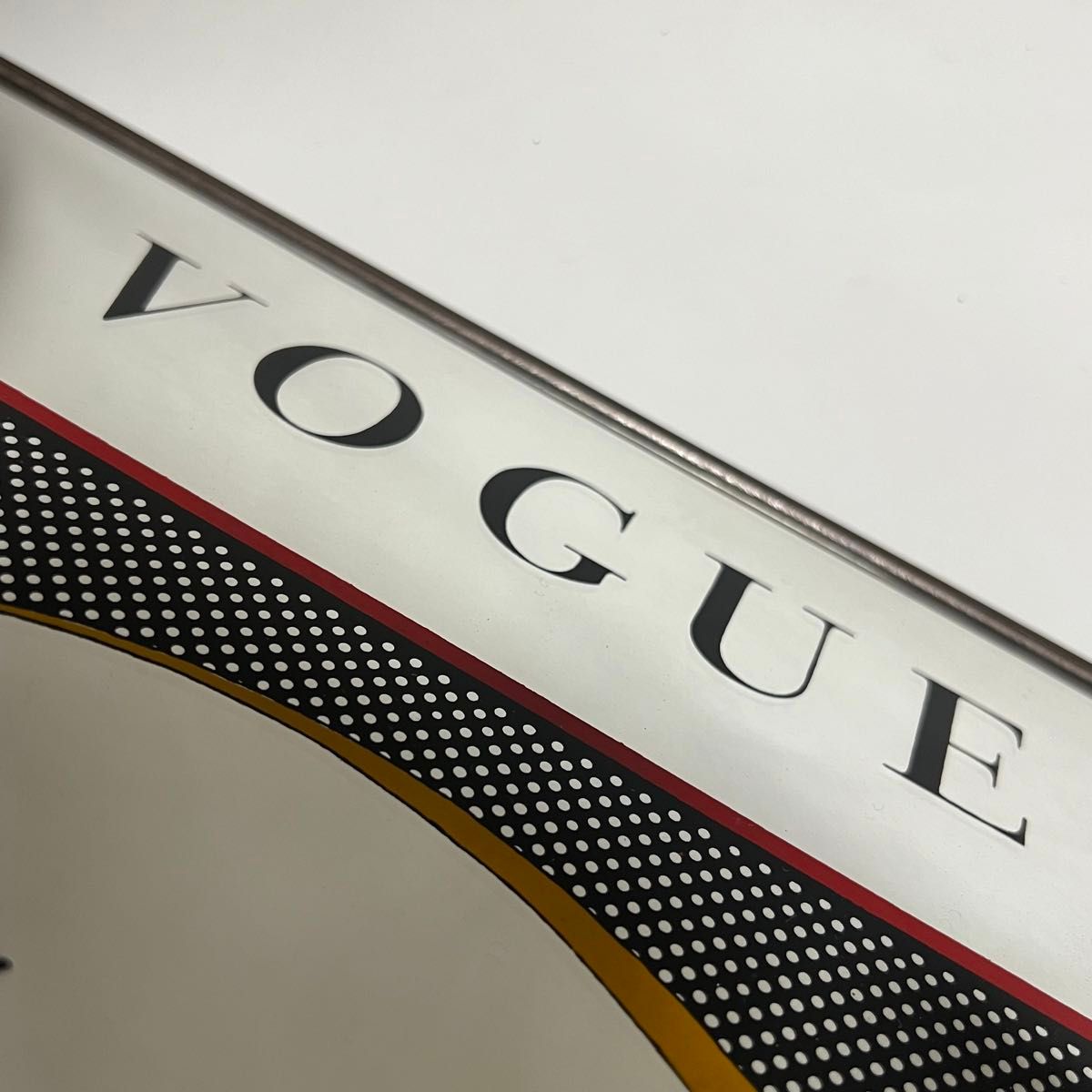 希少 ヴィンテージ VOGUE パブミラー 鏡 アンティーク 希少 ヴィンテージ VOGUE パブミラー 鏡 アンティーク