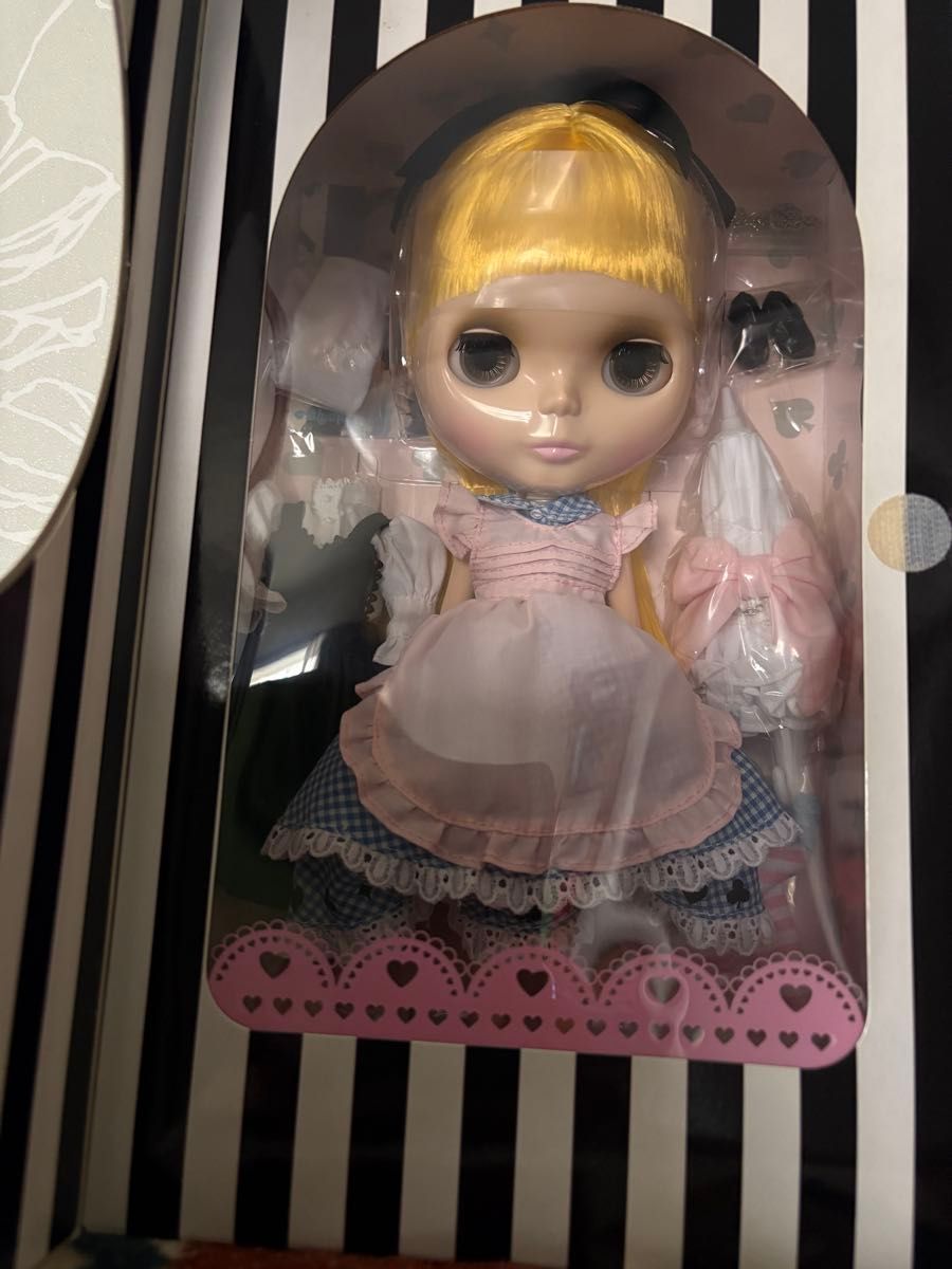 ネオブライス キュートアンドキュリアス 新品未開封 トイザらス ネオブライス キュートアンドキュリアス 新品未開封 トイザらス
