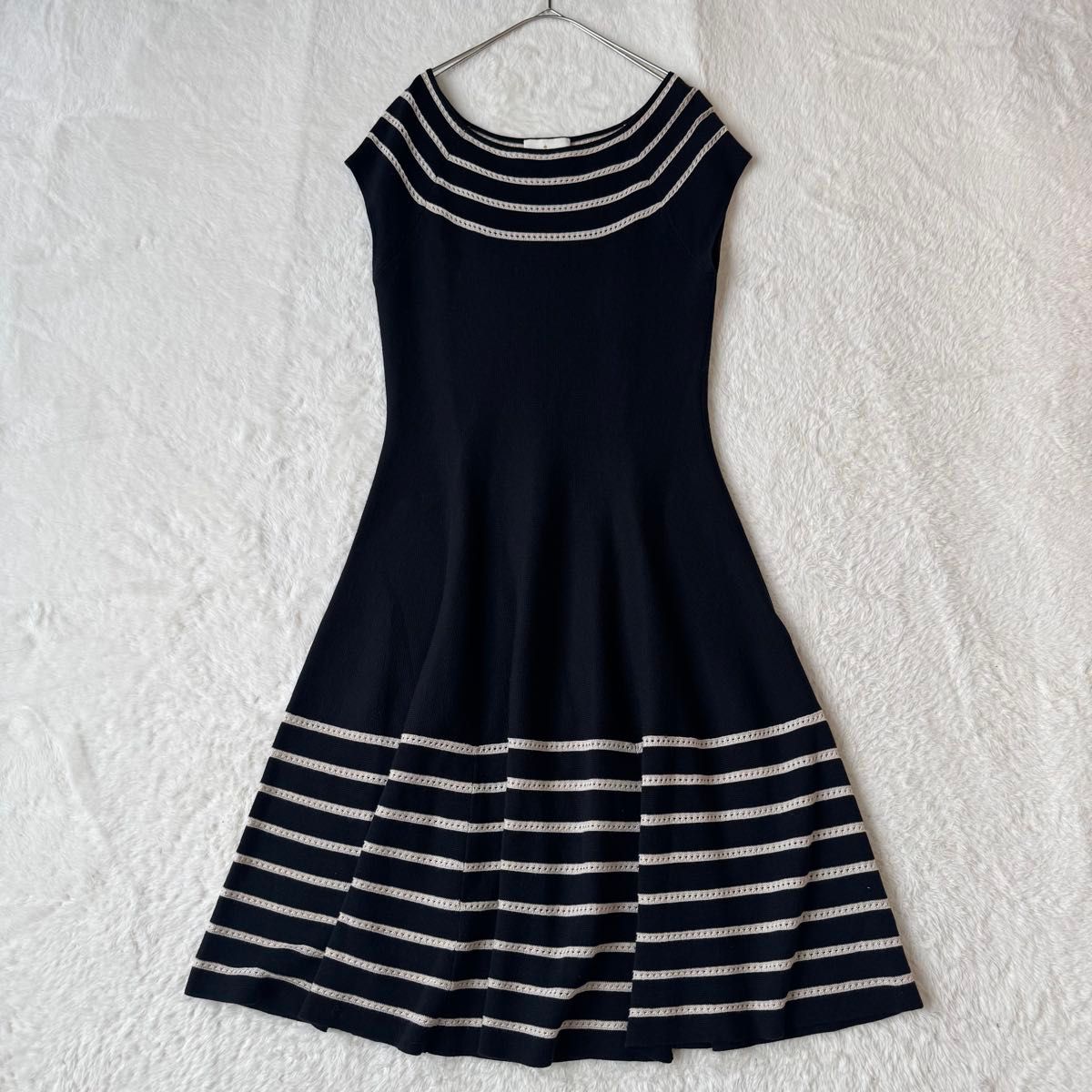 美品】Kate Spade ケイトスペード ニットワンピース M 黒 A 美品】Kate Spade ケイトスペード ニットワンピース M 黒 A