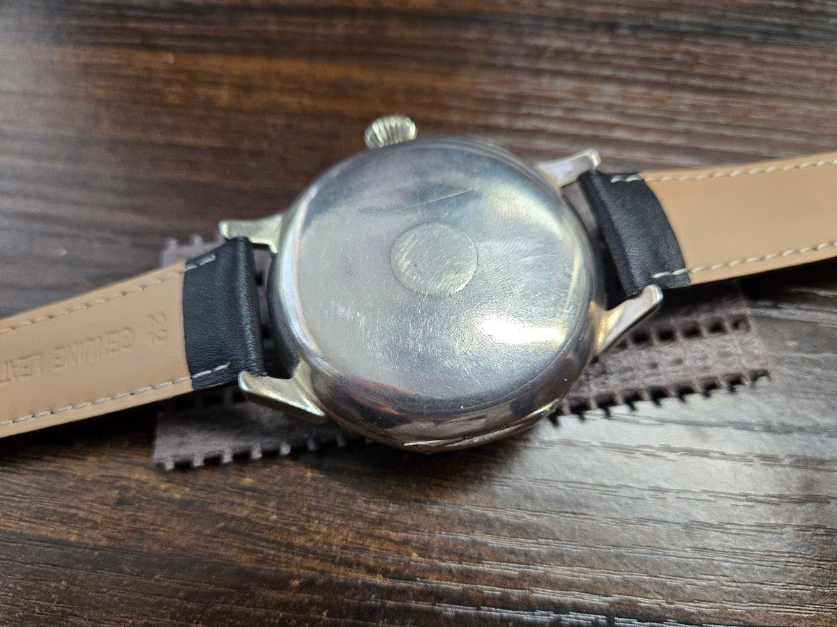 オメガ(OMEGA) ソリッドシルバーケース アンティーク手巻き オメガ(OMEGA) ソリッドシルバーケース アンティーク手巻き