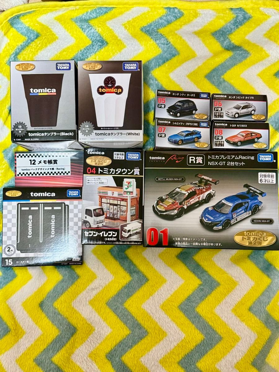 【高知インター店】 トミカくじ R賞・P賞・トミカタウン賞・タンブラー賞・メモ賞 Minicar