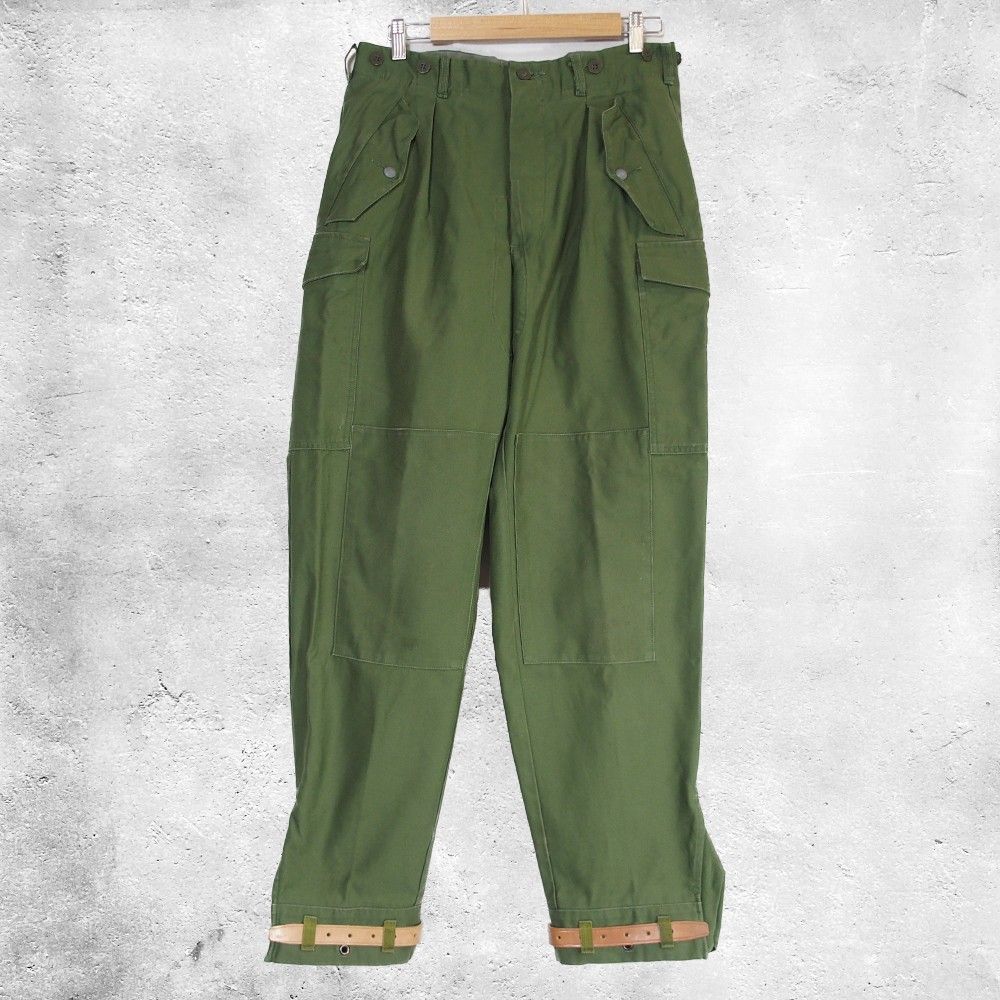 70's スウェーデン軍 カーゴパンツ ベルト付き ユーロ 70's スウェーデン軍 カーゴパンツ ベルト付き ユーロ
