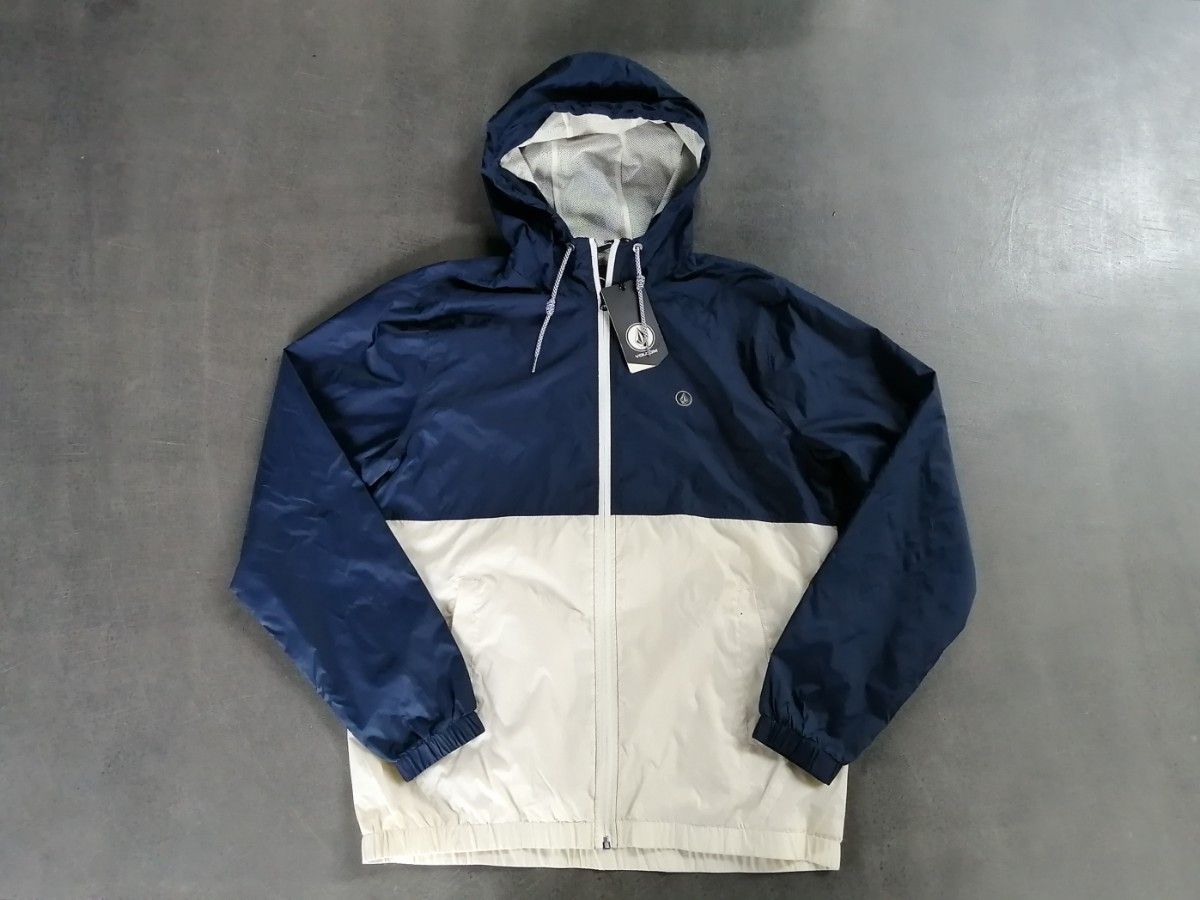 VOLCOM ボルコム ナイロンパーカー ナイロンジャケット メンズM VOLCOM ボルコム ナイロンパーカー ナイロンジャケット メンズM