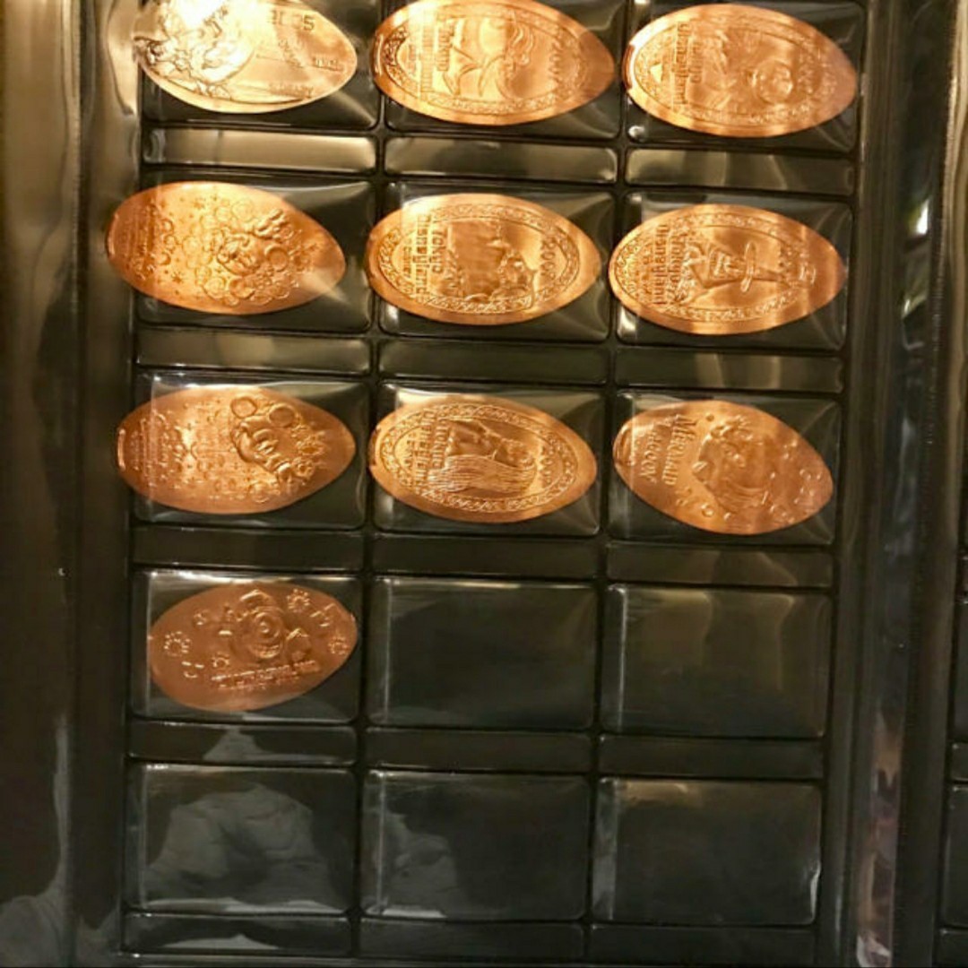 Paypayフリマ ディズニー 銅 コイン 25枚 専用フォルダー セット