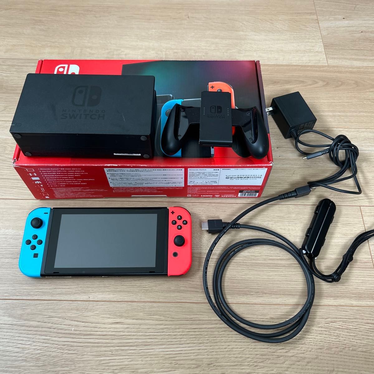 Nintendo Switch Joy-Con (L)ネオンブルー/(R)ネオンレッド Nintendo Switch Joy-Con (L)ネオンブルー/(R)ネオンレッド