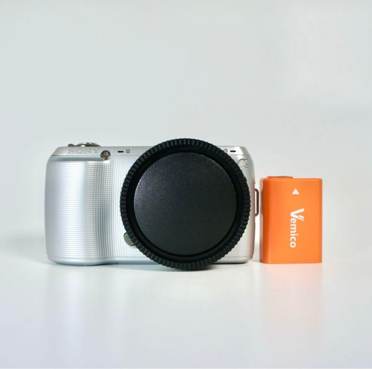 ショット数2700】SONY NEX-C3 ホワイト ボディ デジタルカメラ ショット数2700】SONY NEX-C3 ホワイト ボディ デジタルカメラ