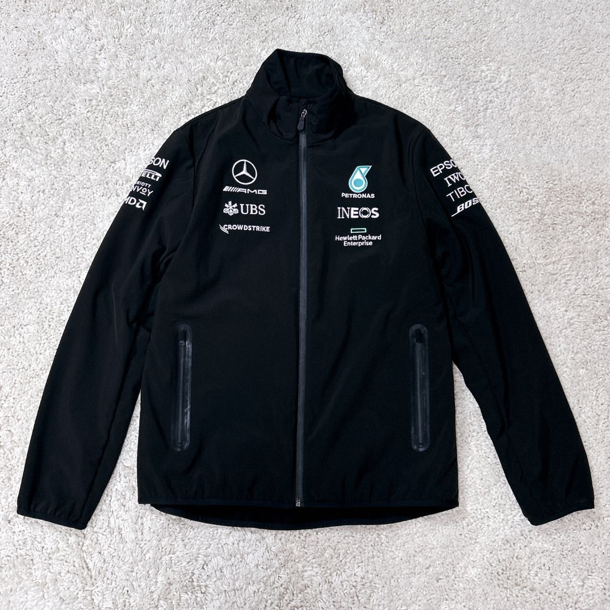 極美品】F1 公式 メルセデスベンツ AMG Petronas ブルゾン 極美品】F1 公式 メルセデスベンツ AMG Petronas ブルゾン