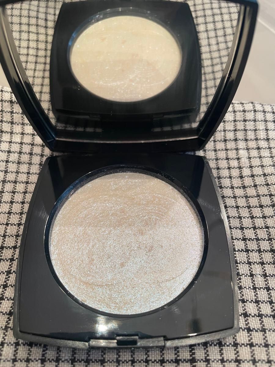CHANEL ルミエールドゥローシャン フェイス パウダー シャネル CHANEL ルミエールドゥローシャン フェイス パウダー シャネル
