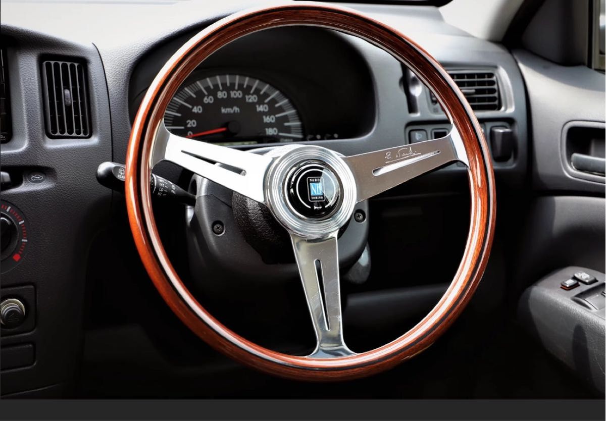 NARDI ナルディステアリング クラシック ウッド&ポリッシュ NARDI ナルディステアリング クラシック ウッド&ポリッシュ