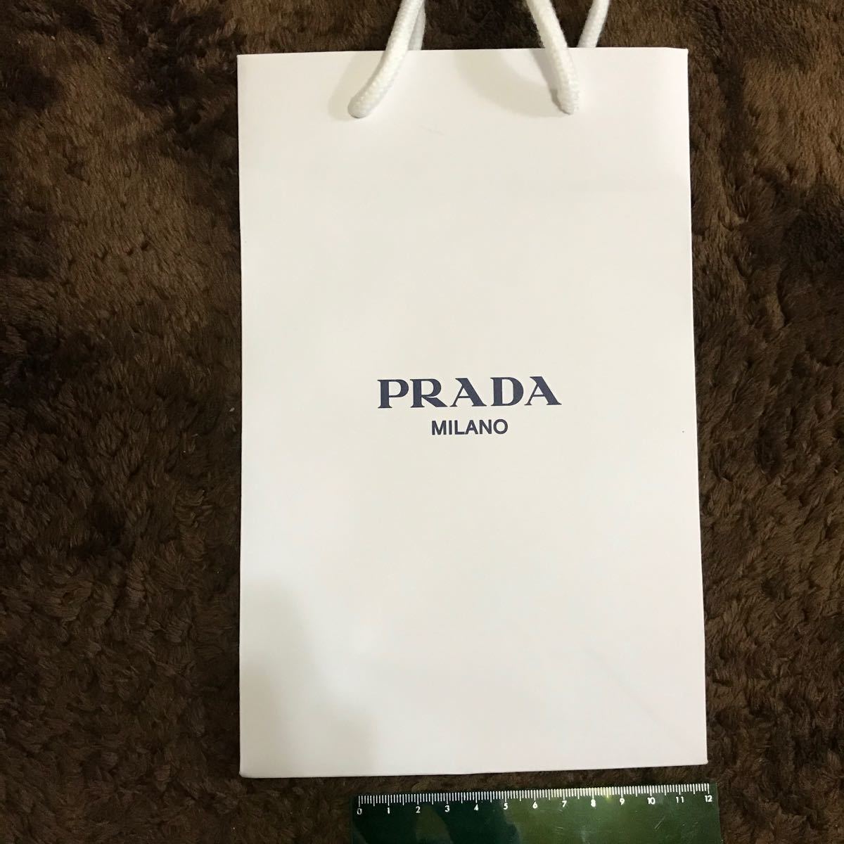 Paypayフリマ Prada ショッパー 紙袋 ショップ袋