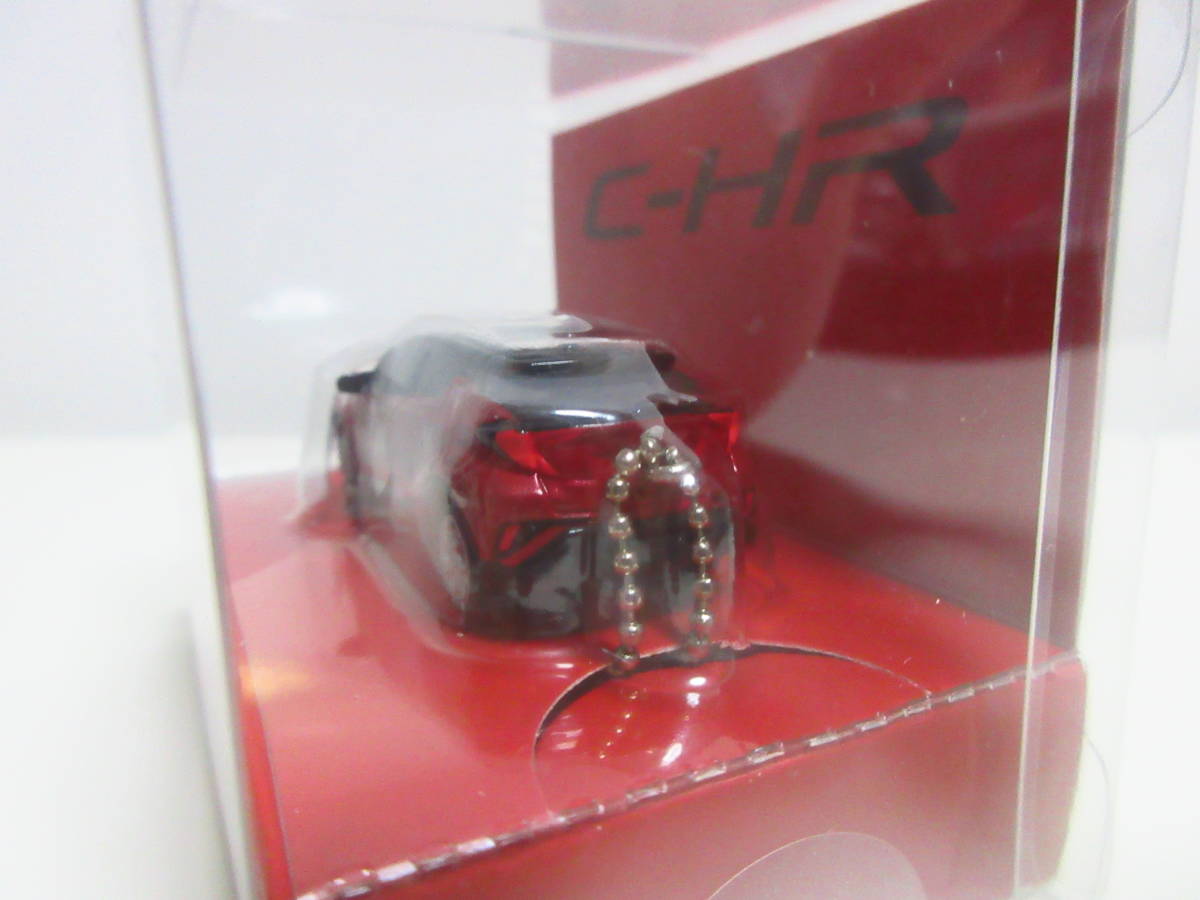 トヨタ 新型C-HR CHR ２トーン 後期　2019 最新モデル　非売品 LED ミニカー キーホルダー　ブラック×エモーショナルレッドⅡ_画像3